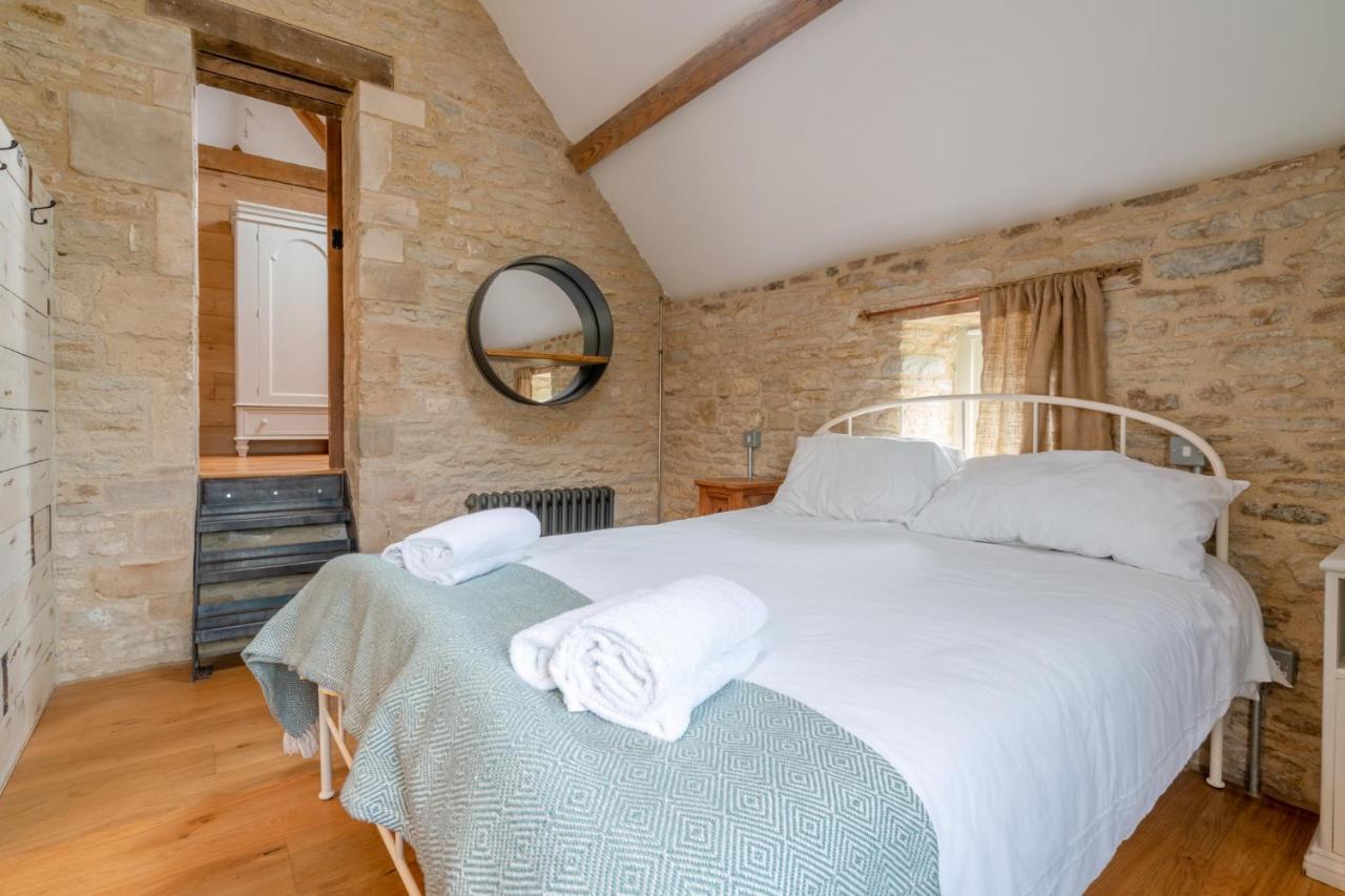 Вілла Middle Barn Dyrham Екстер'єр фото