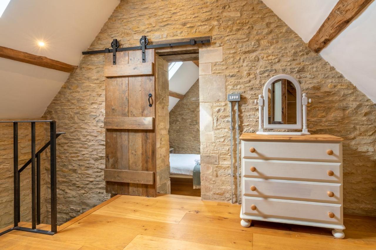 Вілла Middle Barn Dyrham Екстер'єр фото
